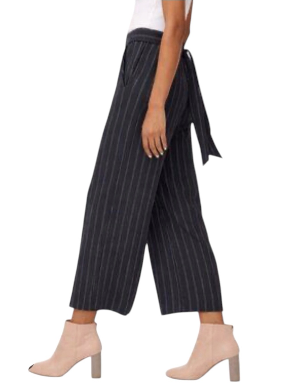 Aritzia Wilfred Faun Grey/White Striped Tie Waist Wide-Leg Crop Pants (S)